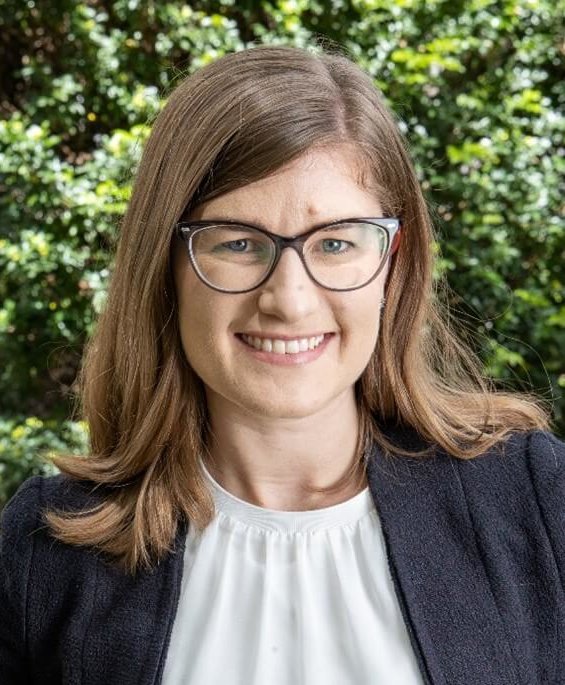 Melissa Black [Profiles] • Instagram, Twitter, TikTok | Foller